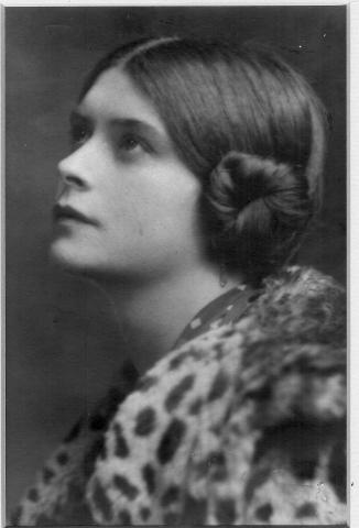 Sofka as young emigré in London